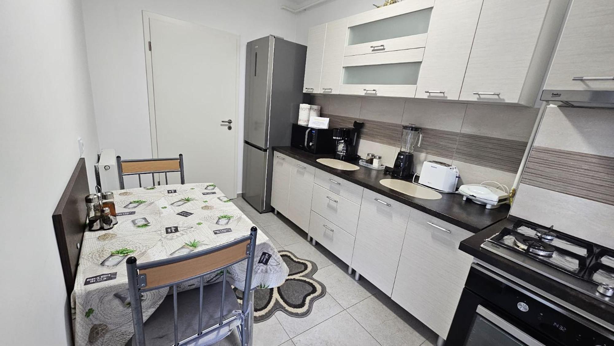 Elissa Apartment Брашов Экстерьер фото
